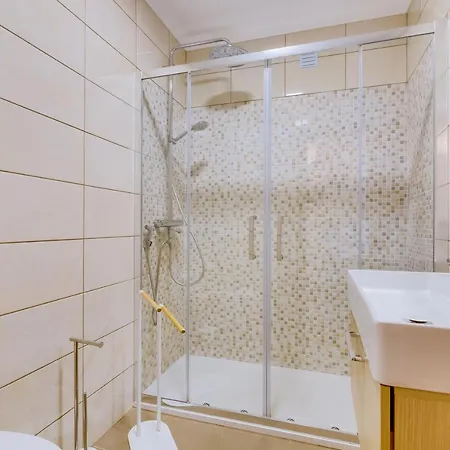 Infiniteseaview - At Homesbyfc